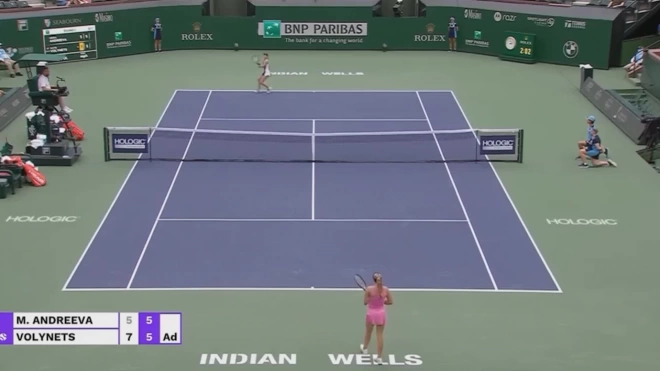 Мирра Андреева не смогла выйти во второй круг турнира в Индиан-Уэллсе