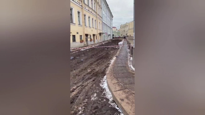 Набережную Мойки покрыли слоем грязи ради съёмок сериала о Пушкине