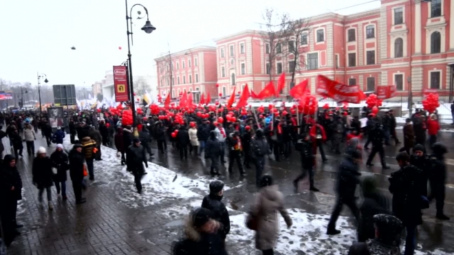 Акция "За честные выборы" в Петербурге - воланчики и оранжевые шарики 