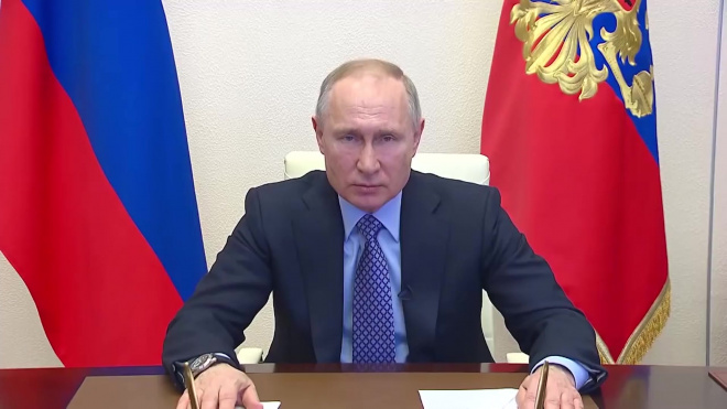 Путин считает, что при коронавирусе необходимо работать дистанционно