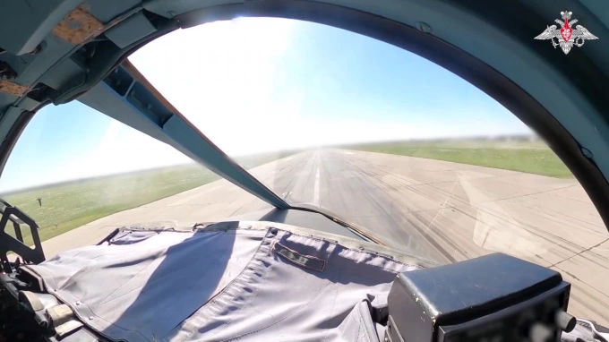 Минобороны показало кадры боевой работы Су-34