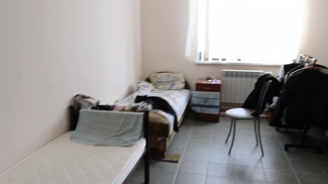 Во Всеволожском районе во время рейда выявили две "резиновые" квартиры и около 200 нелегалов