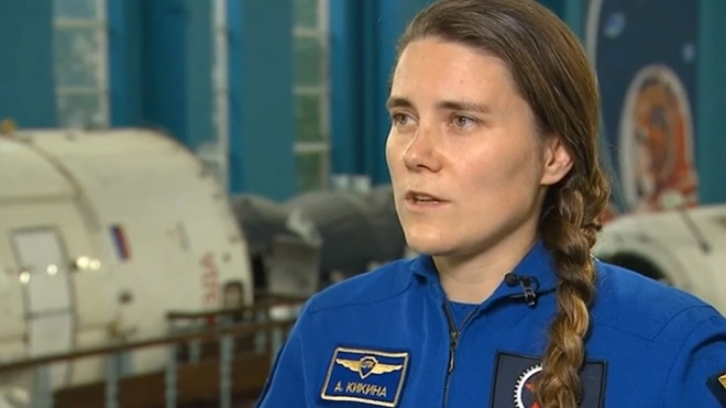 Космонавт Кикина рассказала о разнице в работе на кораблях "Союз" и Crew Dragon