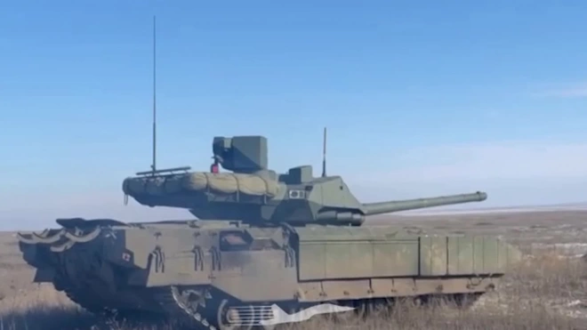 Опубликованы первые кадры применения танка Т-14 "Армата" в зоне СВО