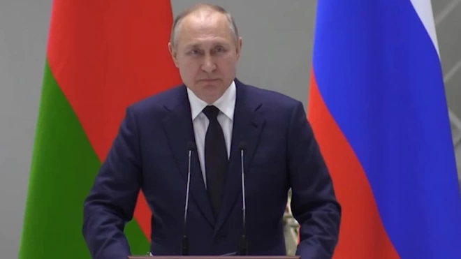 Путин: Вся Европа находится в обидном положении к США
