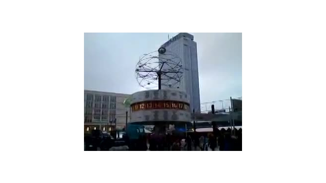 alexanderplatz.MP4 - YouTube