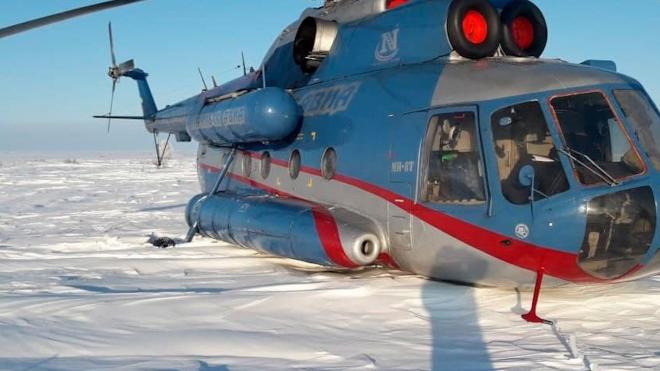 Вертолёт Ми-8 с пассажирами совершил вынужденную посадку в тундре в Красноярском крае