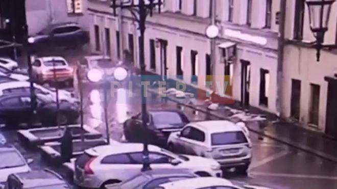 В Петербурге задержали мужчину, который открыл огонь в центре города