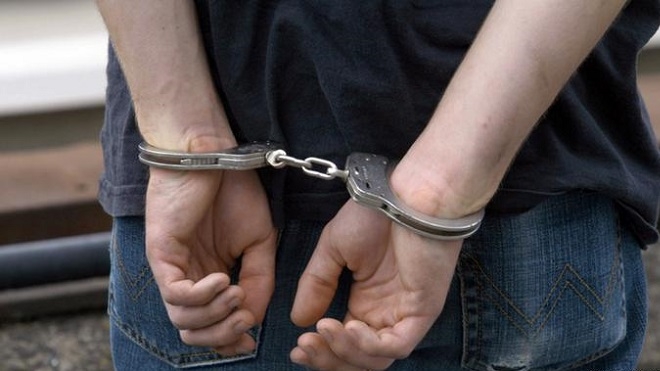 Задержан петербуржец, пытавшийся насиловать женщин в подъездах