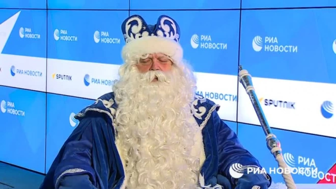 Дед Мороз рассказал, почему не носит маску и как защищается от ковида