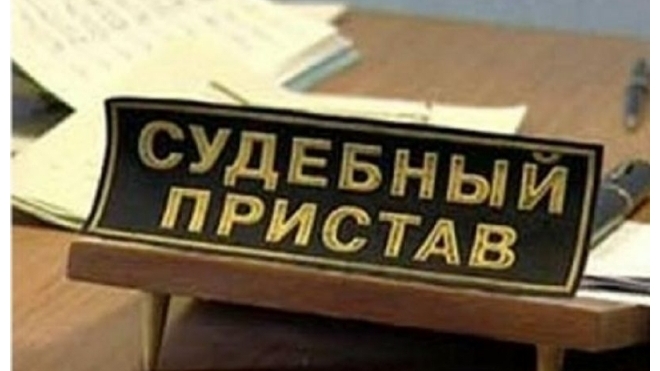 Петербургский фастфуд заставили убрать со здания на Невском проспекте воздуховоды