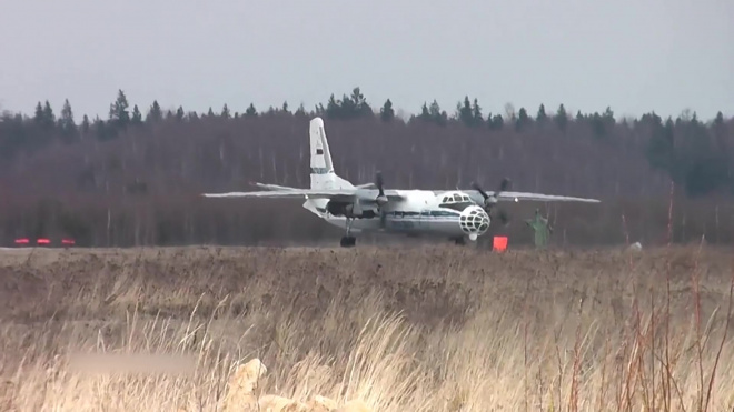 Пять самолетов ВКС с военными медиками эвакуируют россиян из КНР