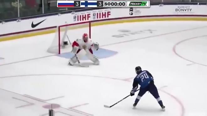 Российские хоккеисты уступили команде Финляндии во втором матче юниорского чемпионата мира