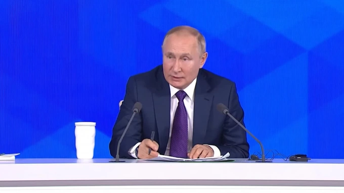 Путин пообещал подумать о предложении провести чемпионат мира по хоккею в Уфе