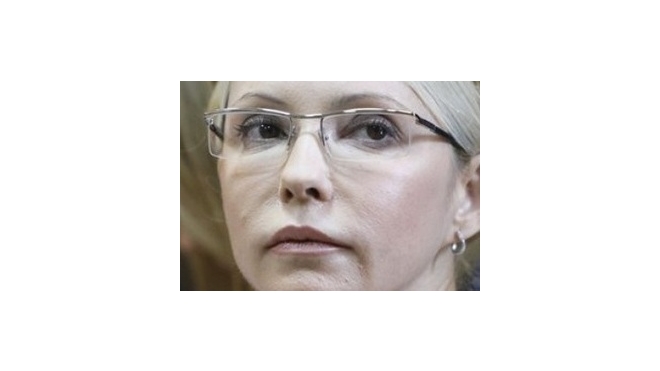 Тимошенко для лечения выпустят из тюрьмы