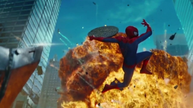 Фильм "Новый Человек-паук 2: Высокое напряжение" (2014) удержался в топ-10