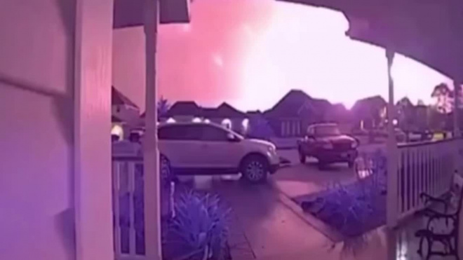 Момент взрыва на крупном химзаводе в США попал на видео