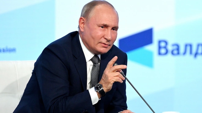 Путин поздравил Муратова с присуждением Нобелевской премии мира