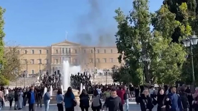В центре Афин произошли беспорядки