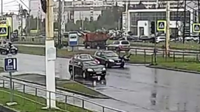 Жуткое видео из Карелии: пьяный водитель сбил на "зебре" пенсионерку