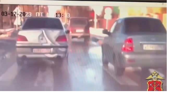 В результате погони в Ленобласти задержан угонщик машины из Великого Новгорода