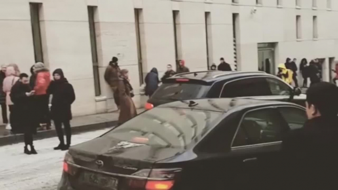В Москве эвакуировано более 10 ТЦ и Киевский вокзал из-за сообщений о бомбах