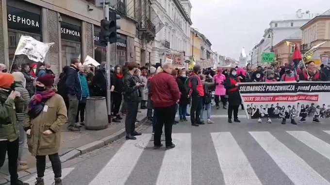 В варшаве прошел. Протесты в Польше.