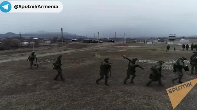 Опубликовано новое видео тренировки российских миротворцев в Нагорном Карабахе