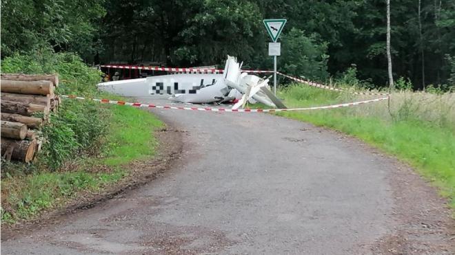 Два пилота погибли в результате столкновения планеров в Германии