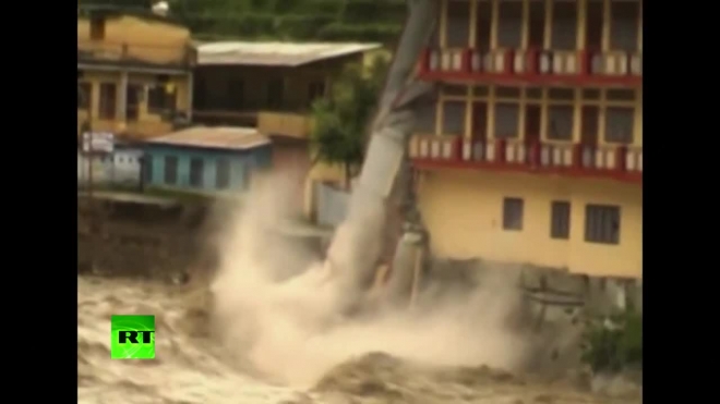 Наводнение в Индии унесло жизни более 60 человек