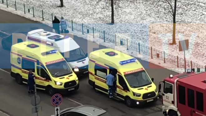 В результате пожара на улице Бадаева пострадали двое детей 