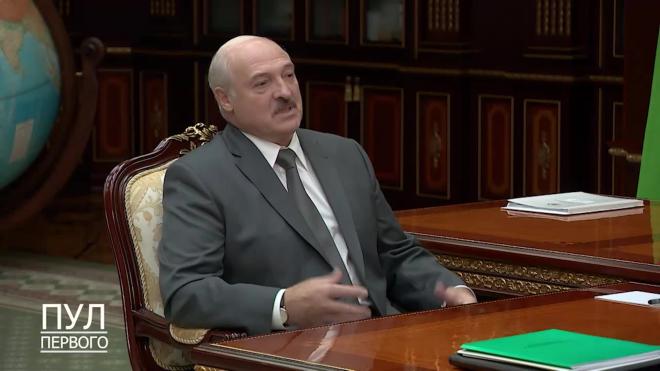 Лукашенко предложил создать "не завязанную на Лукашенко" систему