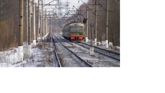 В Петербурге электричка насмерть сбила 12-летнего мальчика