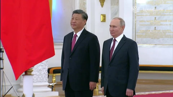 Путин заявил, что успел обсудить с Си Цзиньпином международные вопросы