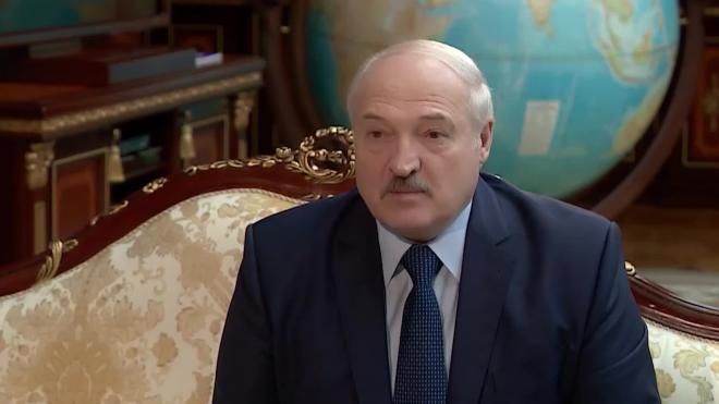 Лукашенко предостерег от "получения консультаций" извне