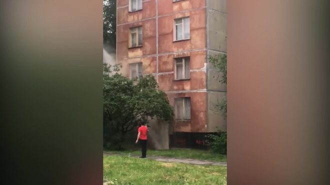 Видео: на улице Костюшко прорвало трубу