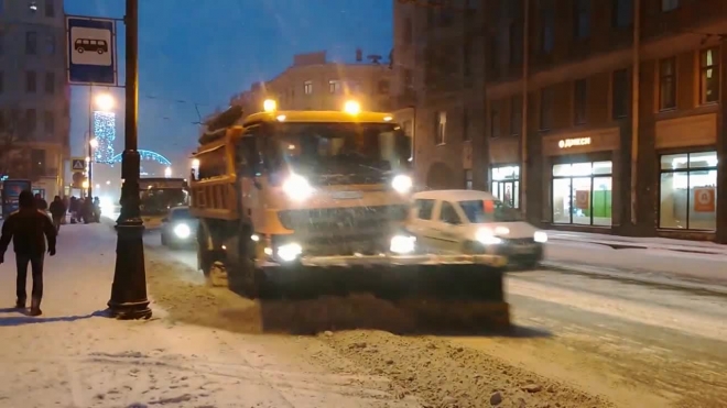 Скользкие дороги приведут к многочисленным ДТП на праздничных выходных