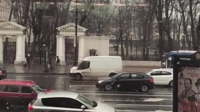 Потеплело: Воздух в Петербурге прогреется до +2