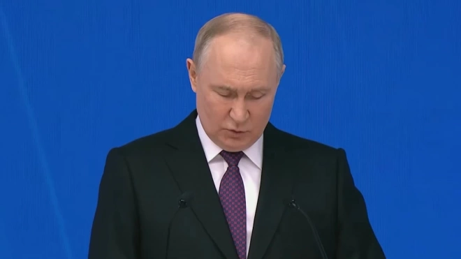 Путин рассказал, что обсуждает, как "вытащить" застрявшие за рубежом активы