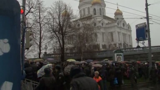 Священники: Пояс Богородицы явил несколько чудес, пребывая в Москве