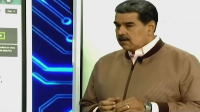 Президент Венесуэлы Мадуро планирует посетить Петербург