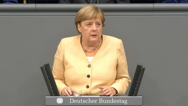 Меркель выступила с последней речью перед Бундестагом текущего созыва