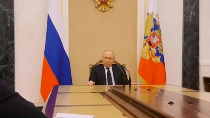 Путин назвал завистниками всех, кто говорит от зависимости России от Китая