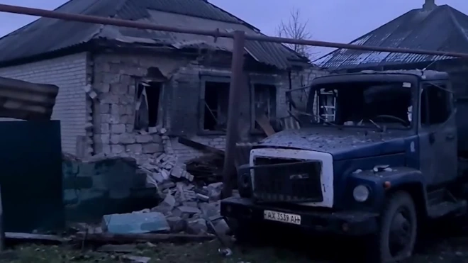 Украинские войска обстреляли Сватово в ЛНР, повреждены три дома