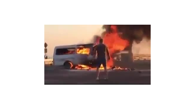 Водитель "Газели" заживо сгорел в своей машине после того, как 20-летний водитель "КамАЗа" не уступил ему дорогу