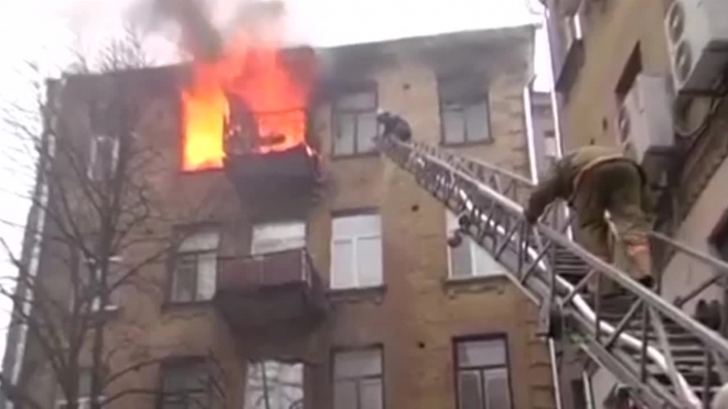 На улице Куйбышева сгорела коммуналка