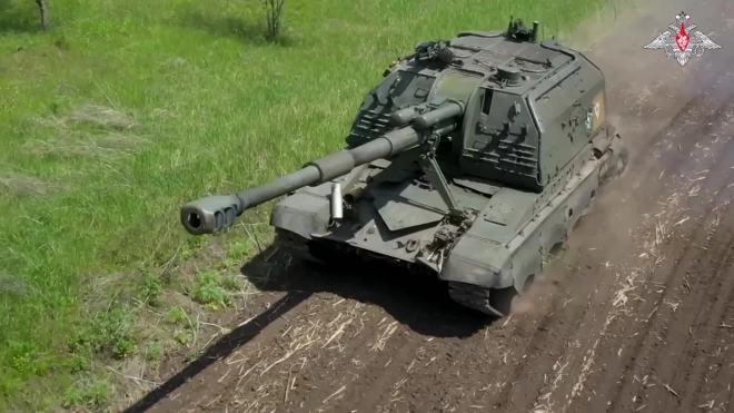 Минобороны показало кадры боевой работы самоходных артиллерийских установок "Мста-СМ2"