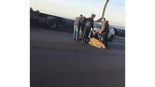 Появилось видео с места крупной аварии на ЗСД