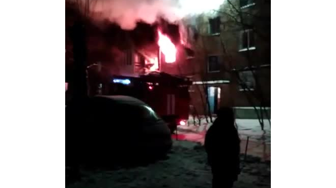 Видео: в Омске в жилом доме произошёл взрыв бытового газа