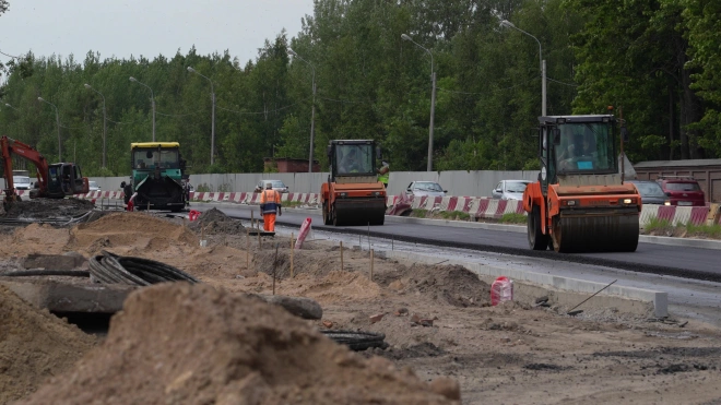 На острове Котлин продолжается реконструкция Кронштадтского шоссе